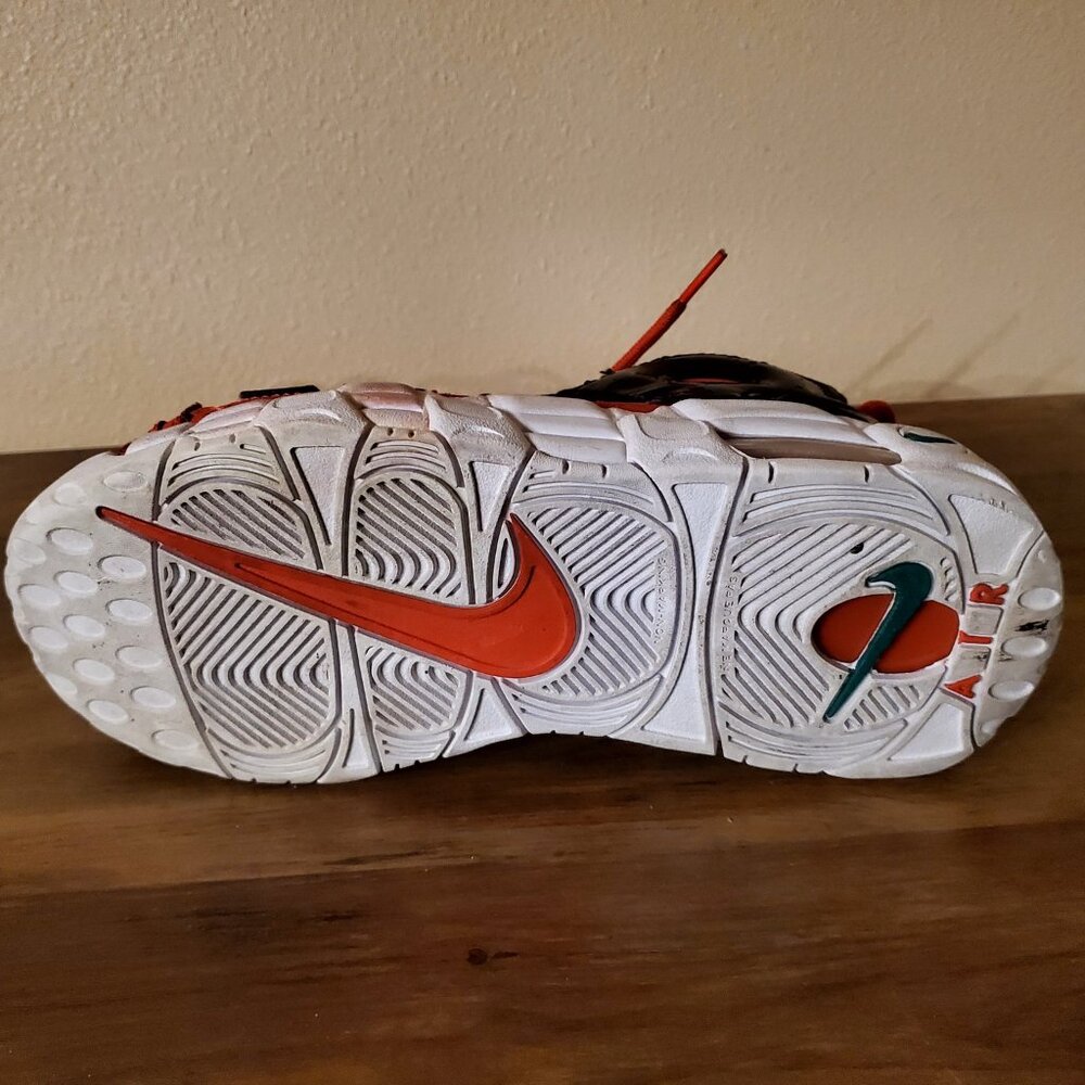 Nike Air More Uptempo Red Black Basketball Shoes 6Y - Picture 14 of 14